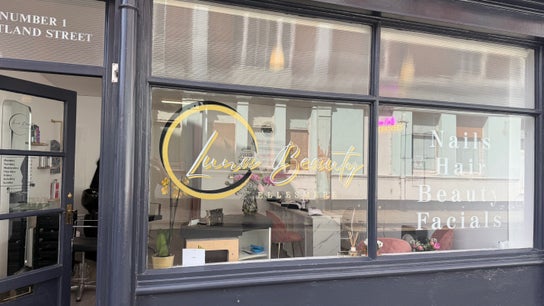 Luna Beauty Ellesmere