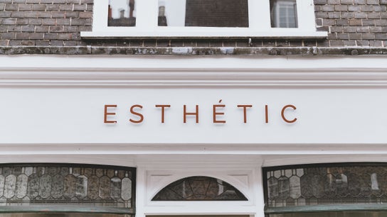 Esthétic