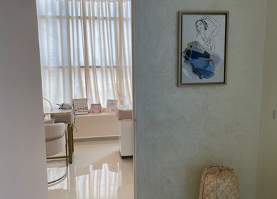 Bright room interior at Wellness Palace, Casablanca, Casablanca-settat, MA with elegant decor and seating area.