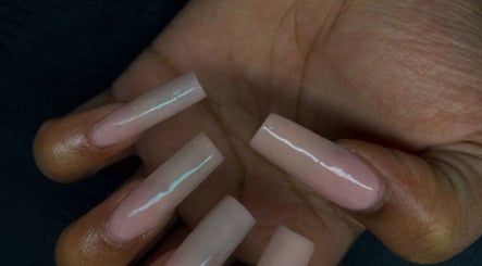 Manucure élégante chez Rookah Nails, Lyon, Auvergne-rhône-alpes, FR. Un style raffiné et moderne.