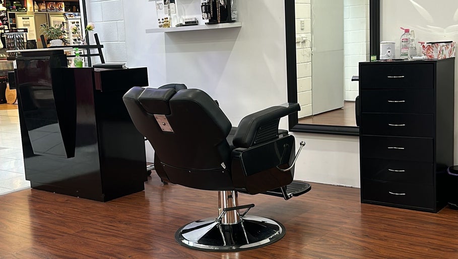 Lj brows studio image 1