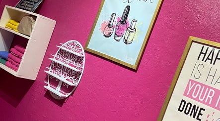Aura Bliss Beauty Bar
