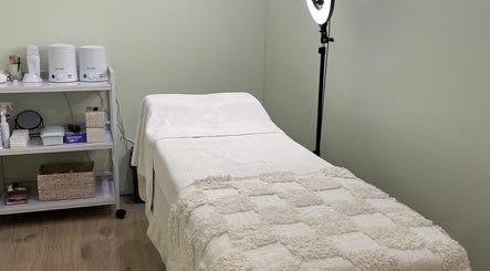 Luella Beauty Bar