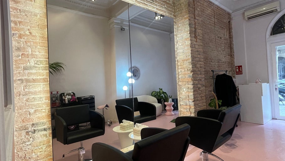Hanami Salón, bilde 1