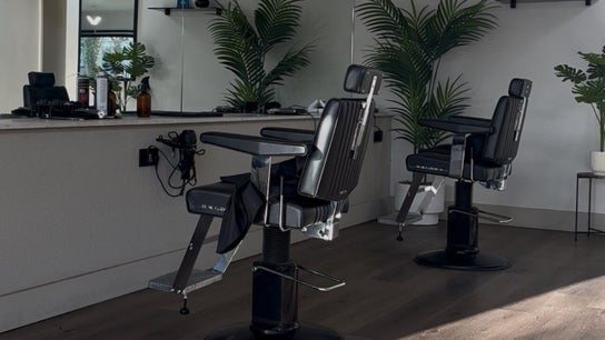 Scotts Men’s Hairdresser/Barber