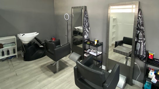Machado’s Barbershop