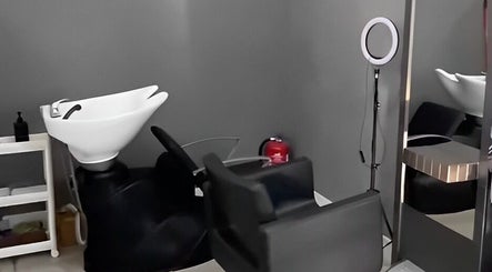 Machado’s Barbershop slika 3