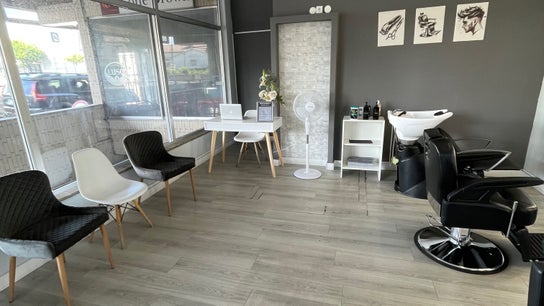 Machado’s Barbershop