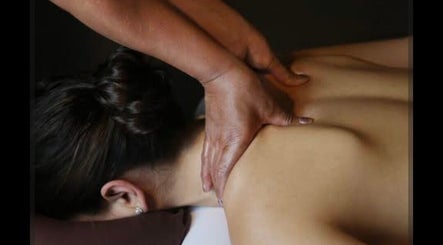 Wellness therapy image 2