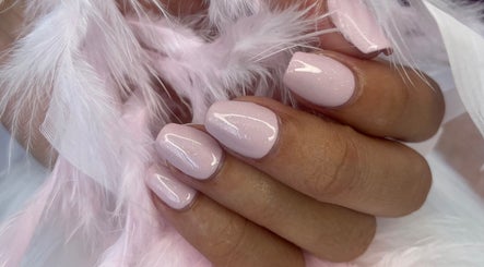 Violetty Nails and Beauty imagem 3