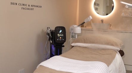 HYDRASKIN STUDIO