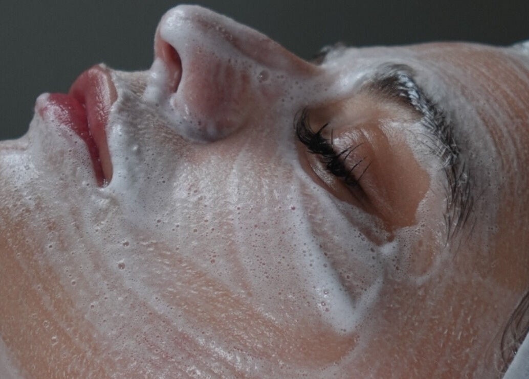 Relaxing foam facial treatment at HYDRASKIN STUDIO, London, England, GB. Experience rejuvenating skincare therapy.