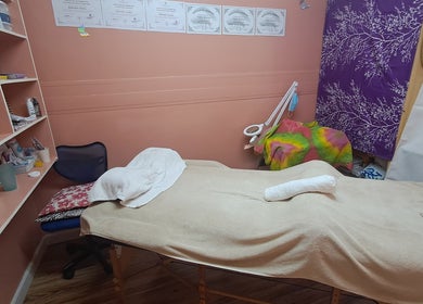 Salle de soin relaxante chez Nailanie's & Heyley's Beauty Care, Bora-bora, Îles Sous-le-vent, PF.