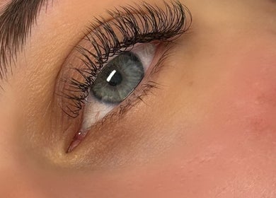 Close-up of elegantly styled lashes at Kailey’s Beauty Room, located in Lowestoft, England, GB.