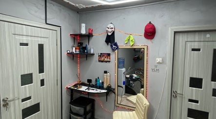 VLM Barber
