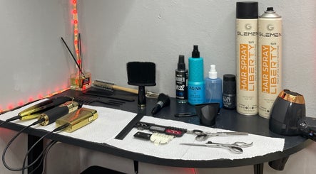 VLM Barber image 2