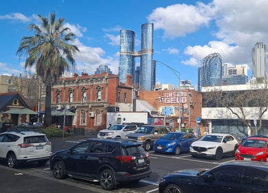 Cityscape view near Little Pigeon Massage and Waxing, Melbourne, Victoria, AU with modern and historic architecture.