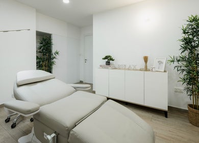 Relaxing spa room at Lune Noire Beauty in Ir-rabat Għawdex, MT, featuring a comfortable treatment bed.