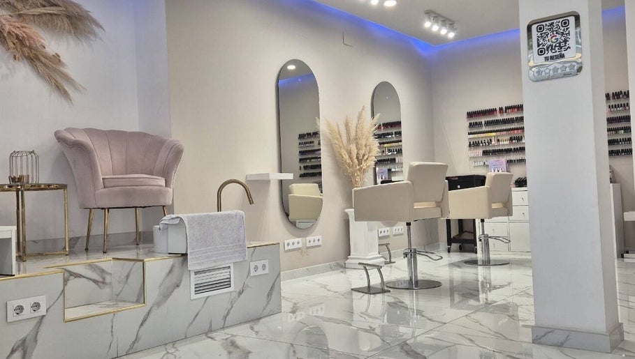 VIOLUZ( coworking  Imperial beauty and Art) изображение 1