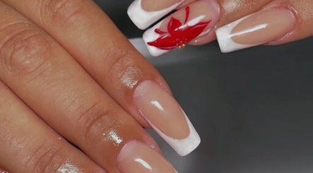 Nails by Nana