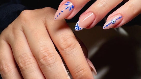 Nails by Nana