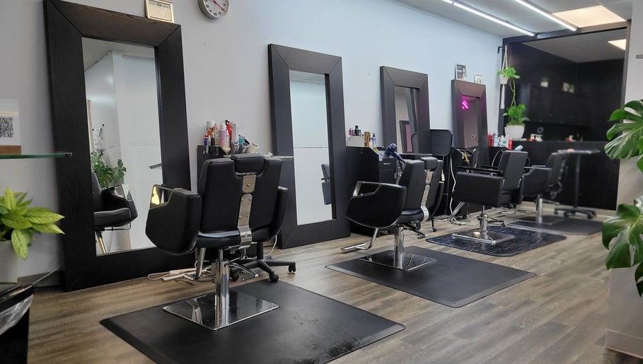 Sophisticuts Beauty Salon图像1