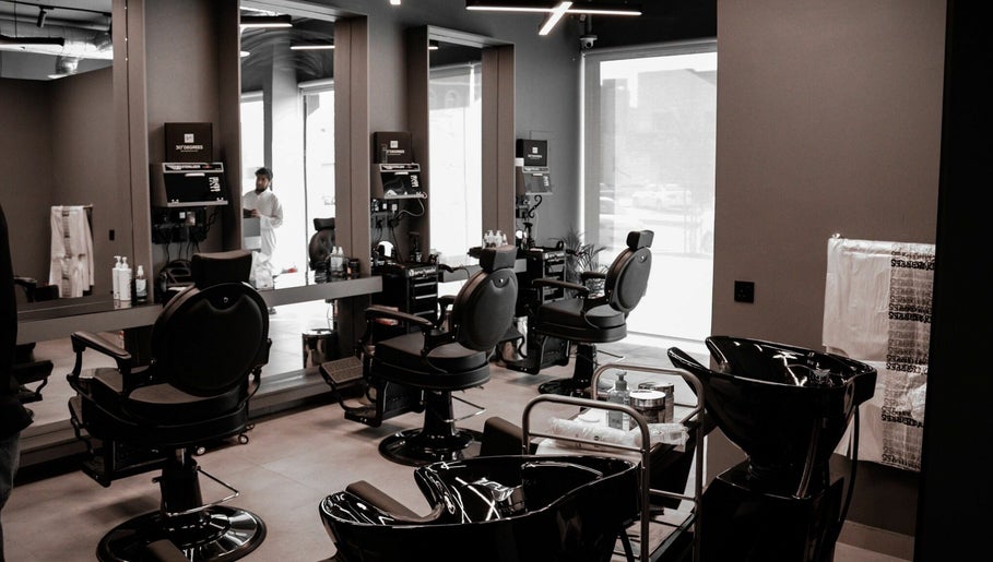 King Fahad | 30 Degrees Barbershop – obraz 1