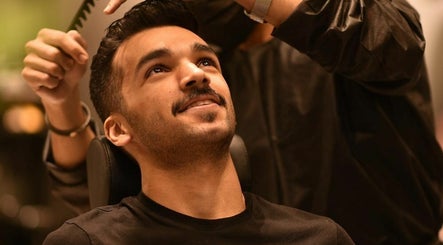 Dhahran 30 Degrees Barbershop  | AlQusur Branch – obraz 3