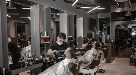 Hittin 30 Degrees Barbershop image 2