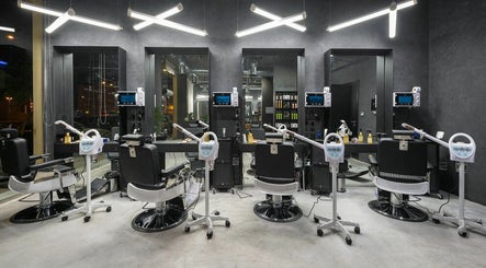 Al Nakheel 30 Degrees Barbershop, bild 2