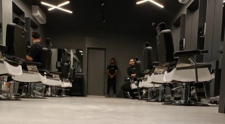 hình ảnh 2 của AlNarjis 30 Degrees Barbershop