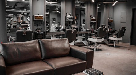 Al Aarid | 30 Degrees Barbershop slika 2