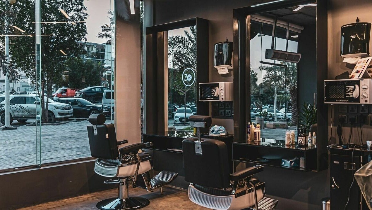 Modern barber chair at Almahdiyah 30 Degrees Barbershop in Riyadh, Riyadh Province, SA.