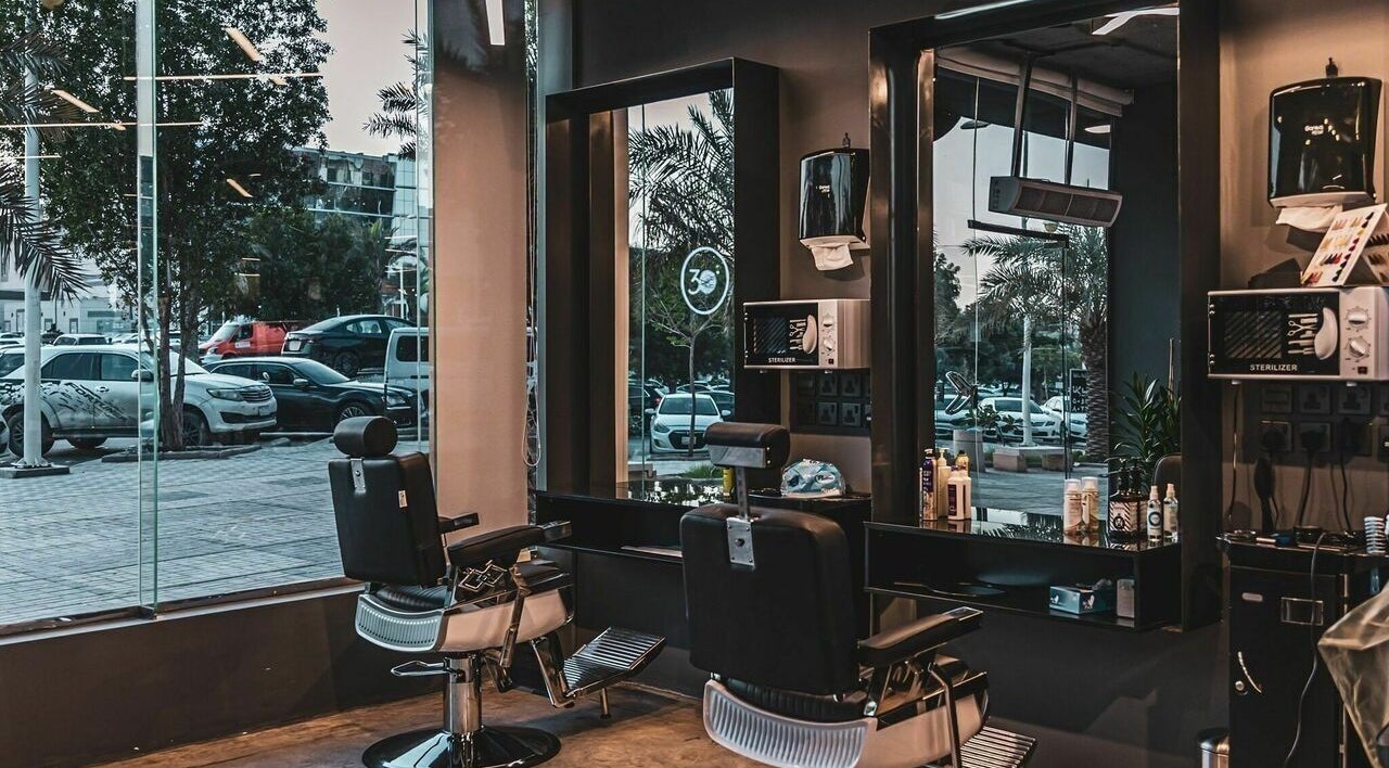 Modern barber chair at Almahdiyah 30 Degrees Barbershop in Riyadh, Riyadh Province, SA.