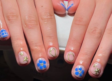 Beautiful blue nail art at EM Nails, Belfast, Northern Ireland, GB.