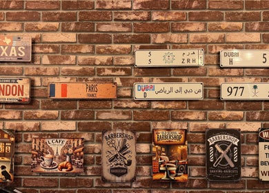 ديكور حائط في Fifth Pyramid Barber Shop | صالون الهرم الخامس للحلاقة الرجالية, الرياض, منطقة الرياض, SA.