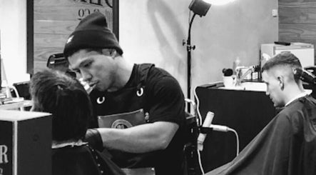 Barber & Co image 2