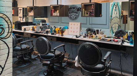 DUKES BARBERSHOP ZETLAND