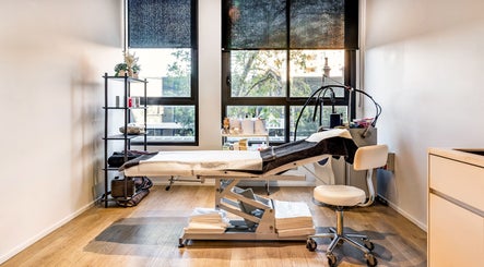 HoneySpot Beauty Room