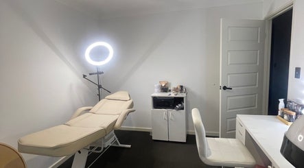 Brows&glam by kamila imagem 3
