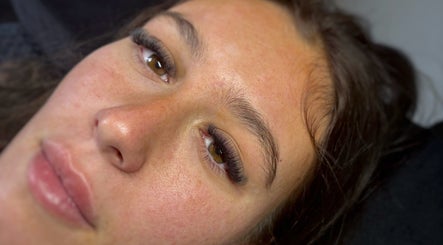 Close-up of elegant eyelash extensions at Fabulash, Barnsley, England, GB.