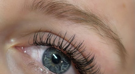 Immagine 3, Claud Lashes