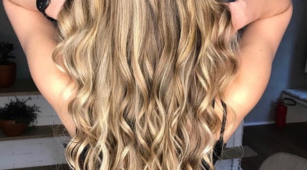 Image de Edu Miracle Hair NY 2