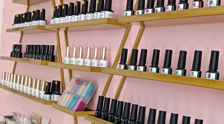 Immagine 2, Effect Nail