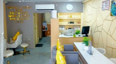 Glam N Vein Beauty Lounge - Sto Entierro reception area in Angeles, Central Luzon, PH with modern decor.