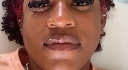 lashes by Kami