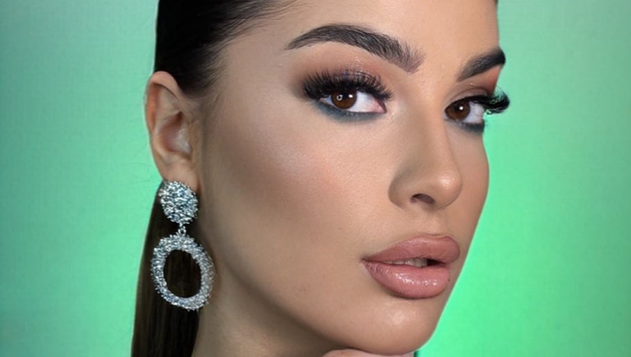 Czajka makeup image 1