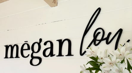 Megan Lou - Wellness | Skin | Eyebrows