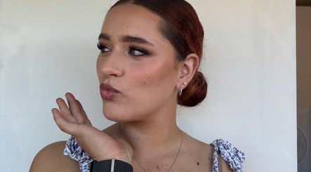 Maria Rodriguez Makeup Artist image 3