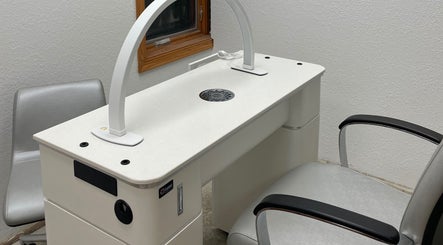 Mai Nail Salon & Spa